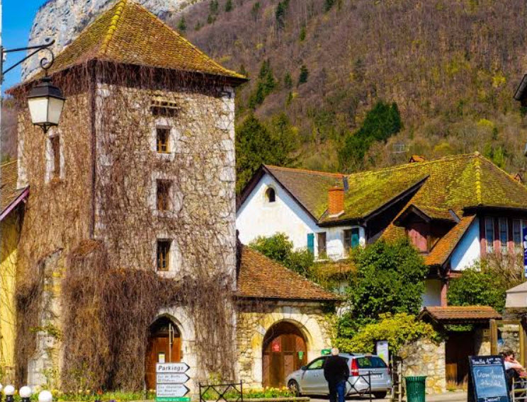 Menthon-Saint-Bernard, France